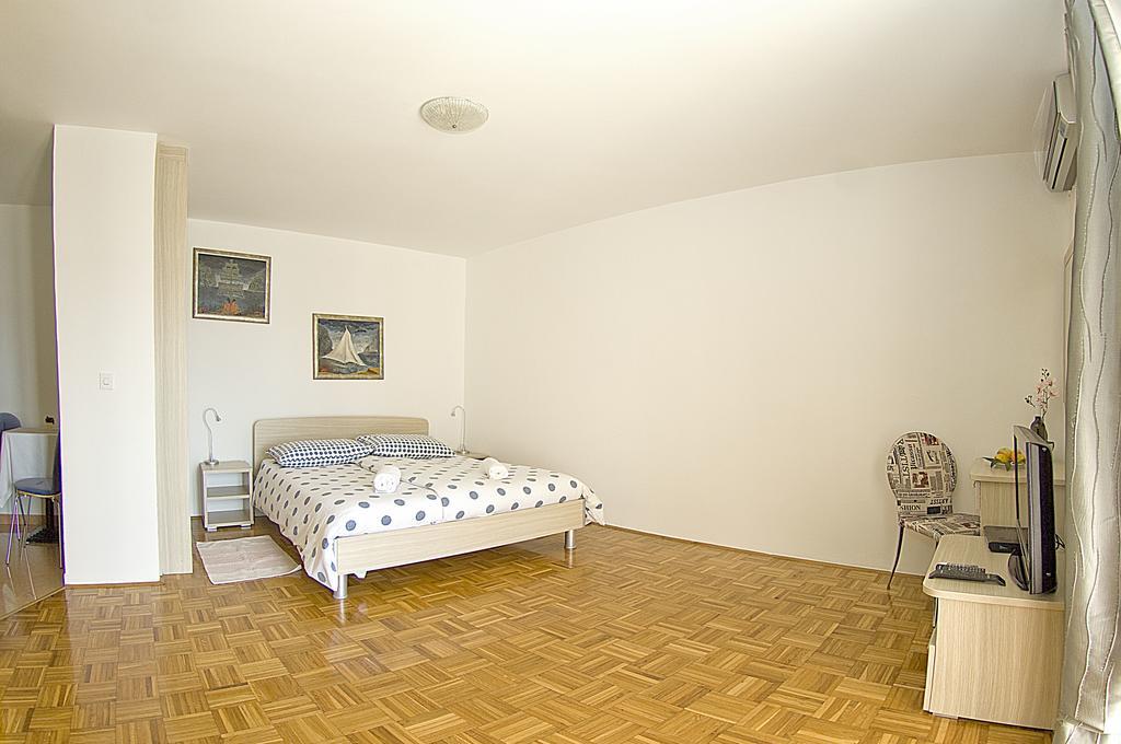 Apartments Tomato 1 Novigrad  Ngoại thất bức ảnh