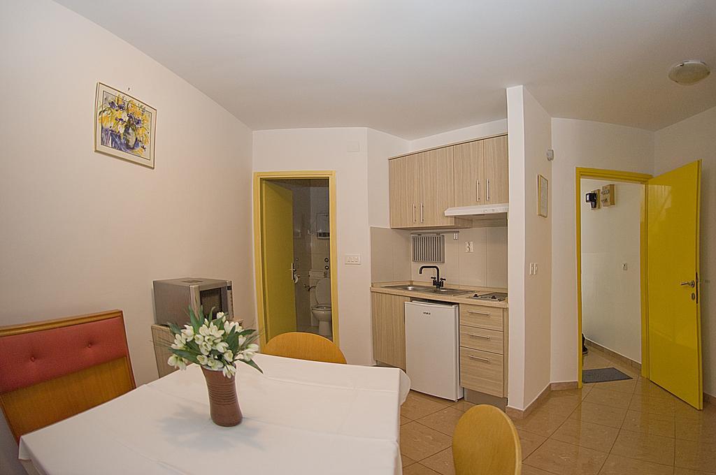Apartments Tomato 1 Novigrad  Ngoại thất bức ảnh